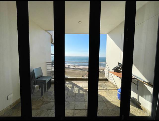 2 BEDROOM APARTMENT FOR SALE IN POINT WATERFRONT